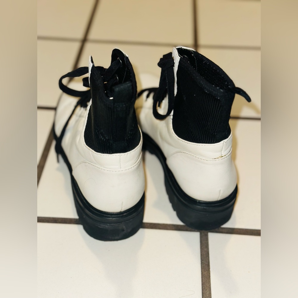 🤍KENNETH COLE white leather boots - Picture 9 of 14